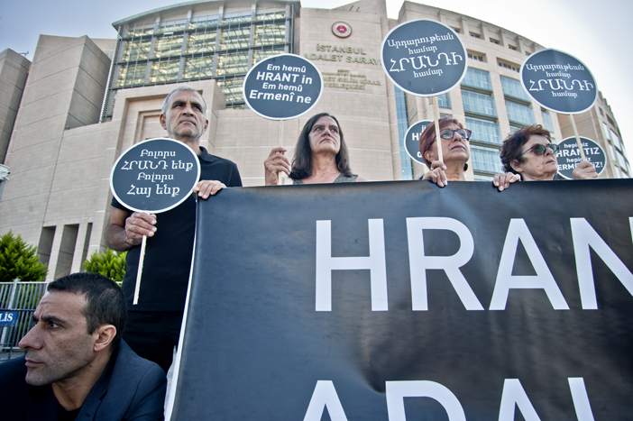 Dink cinayeti davasında mahkeme heyeti değişti